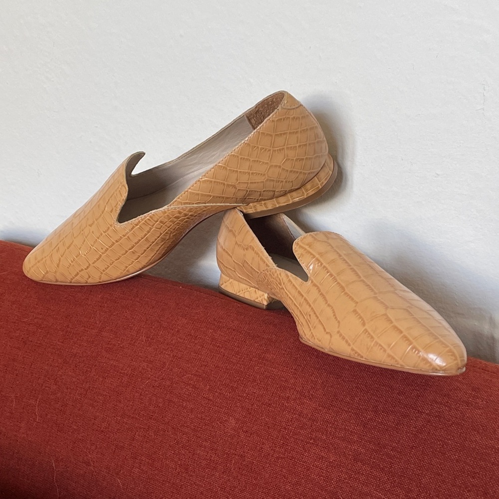 NWOT | Able | Mustard Croc leather loafers size 6.5
